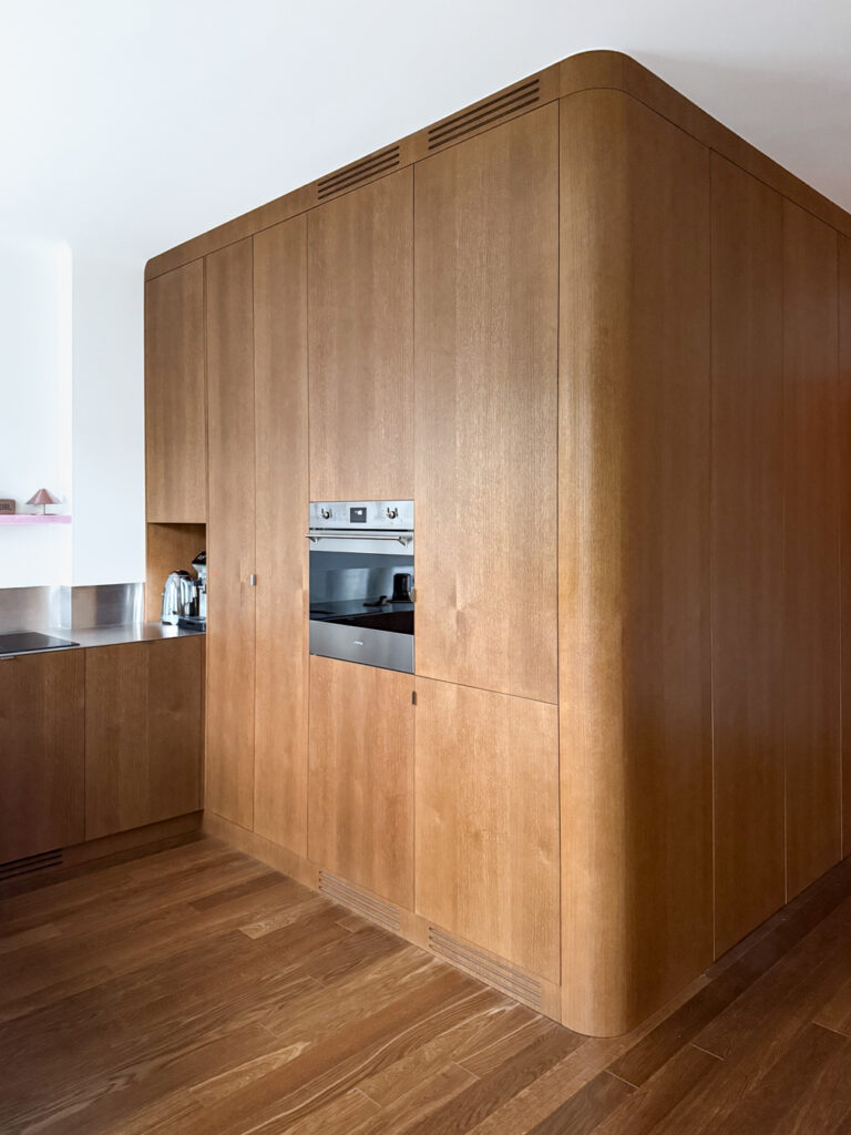 Meble kuchenne fornirowane - przewodnik dla kupującego